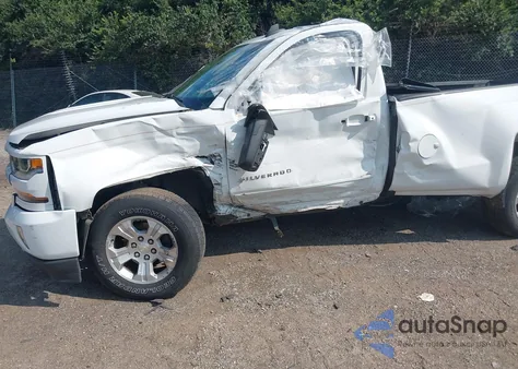 2016 Chevrolet Silverado 1500 2Lt z USA, uszkodzony, nr VIN 1GCNKREC0GZ107059